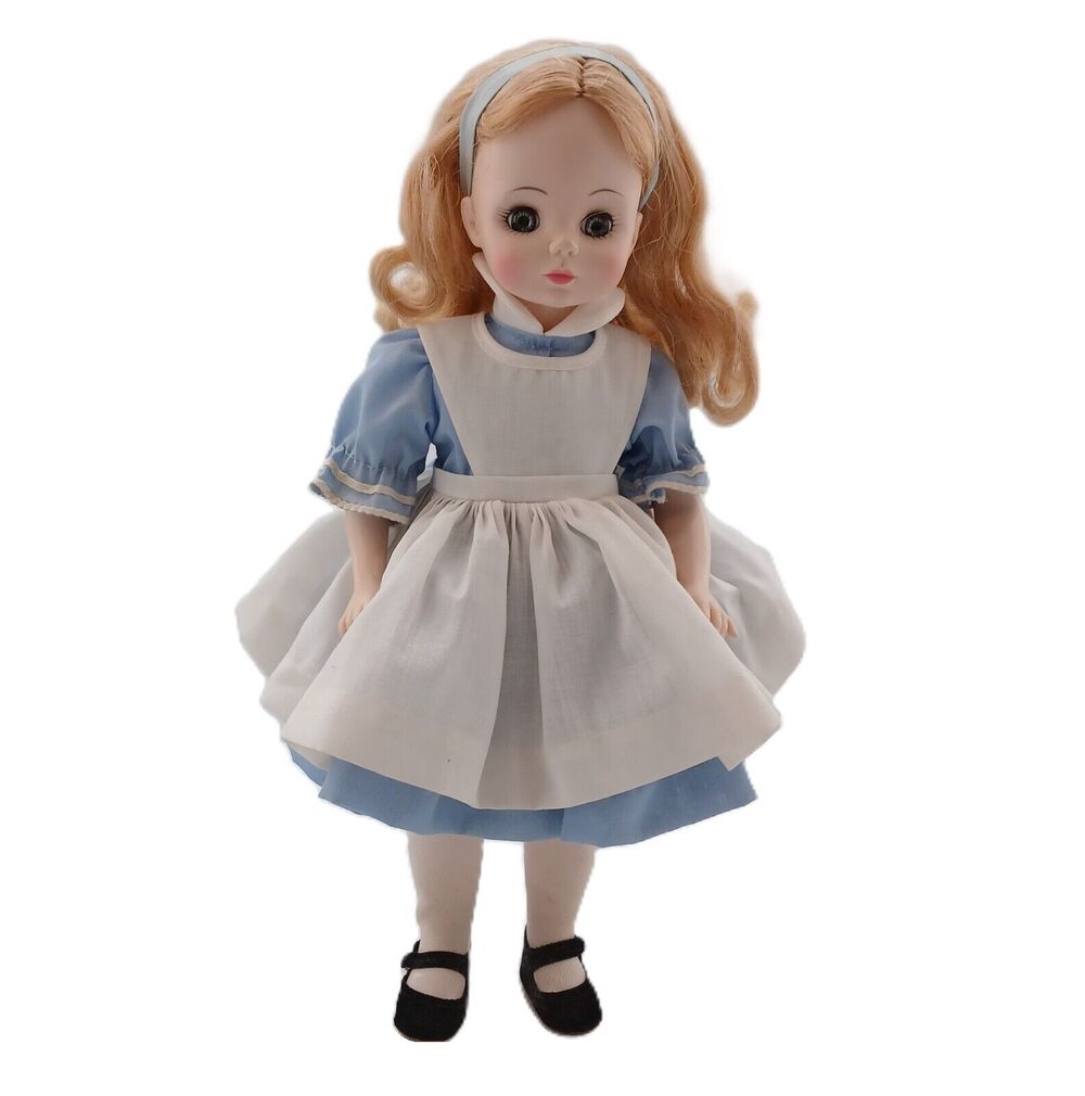 Madame Alexander Alice In Wonderland #1552 Vintage Collectable Doll
